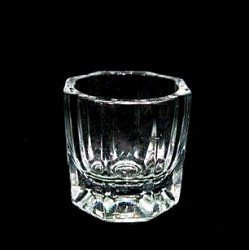 Pahar / recipient lichid acrylic Pahar / recipient lichid acrylic